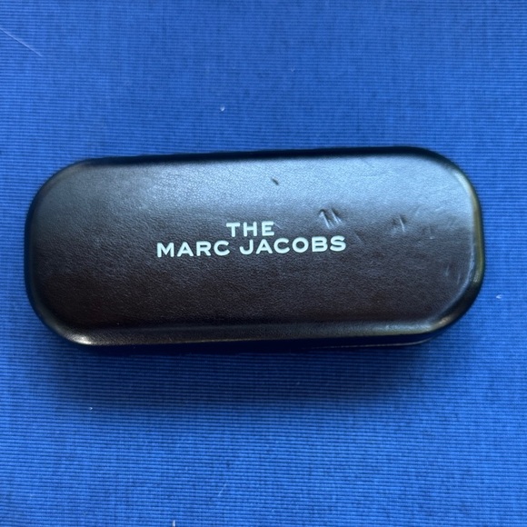 Marc Jacobs Black Eyewear Case - Picture 1 of 3